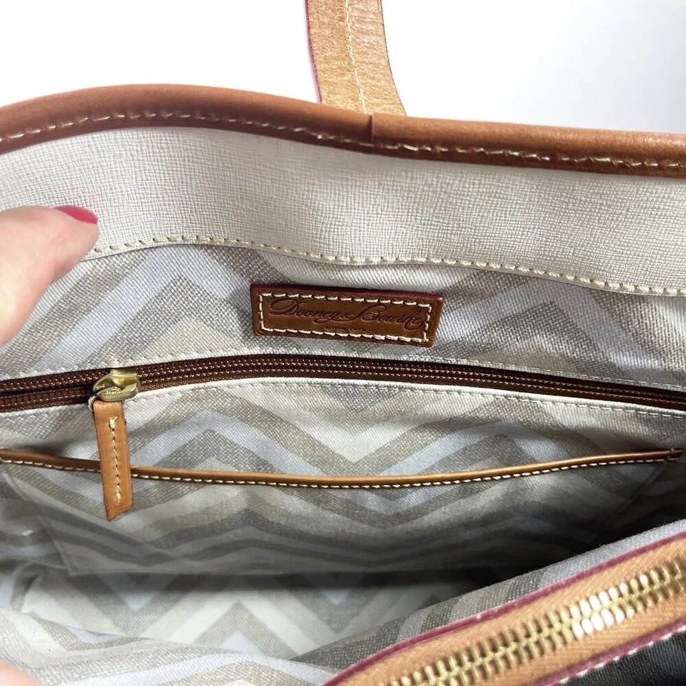 DOONEY & BOURKE Shelby Shopper Tan Shoulder Handbag Tote Leather LF36C - Picture 11 of 12
